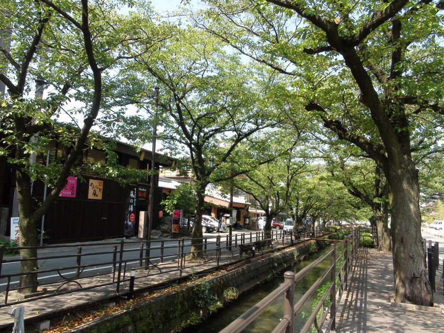 石和温泉郷の風景
