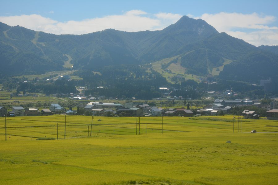 南魚沼市の遠景