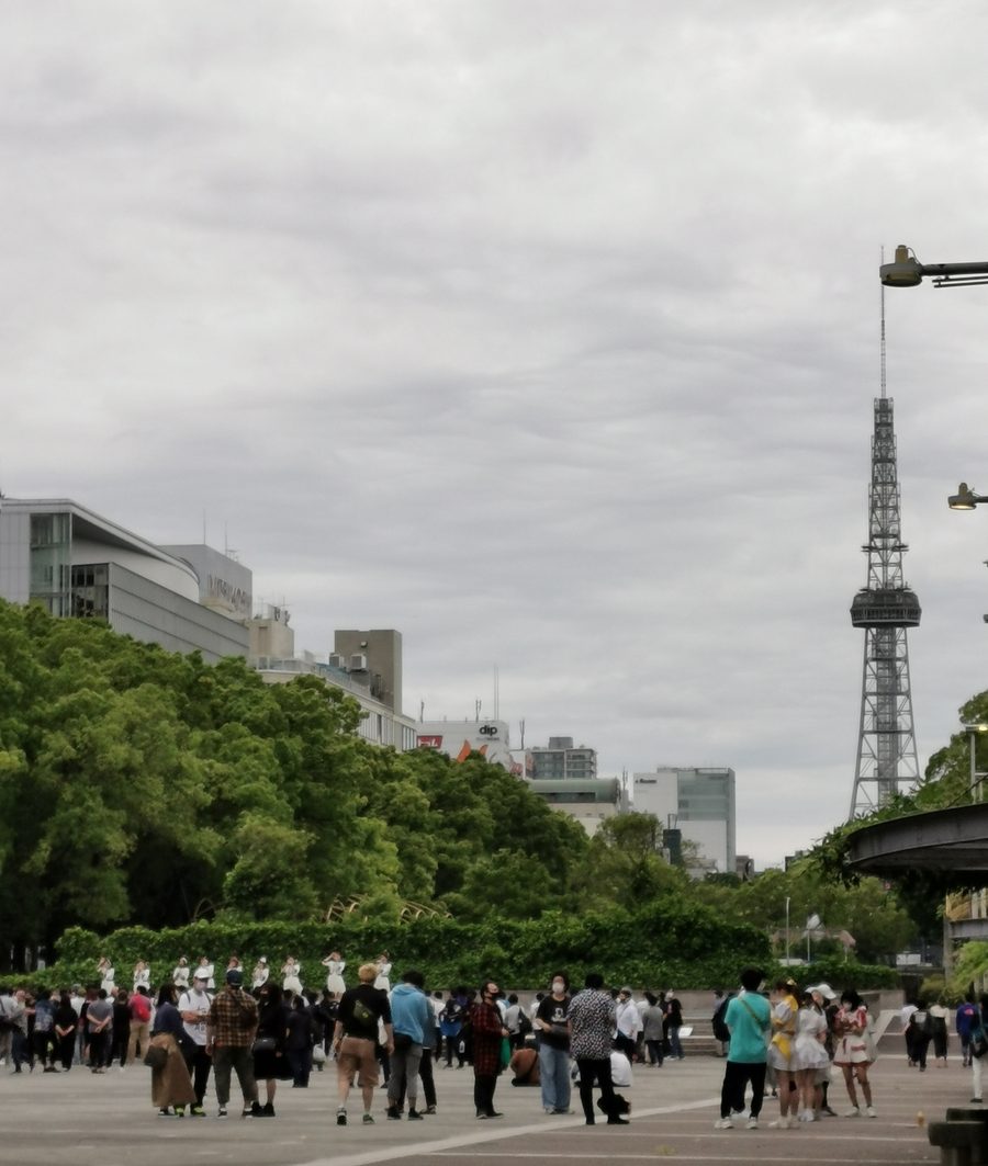 名古屋テレビ塔と久屋大通公園