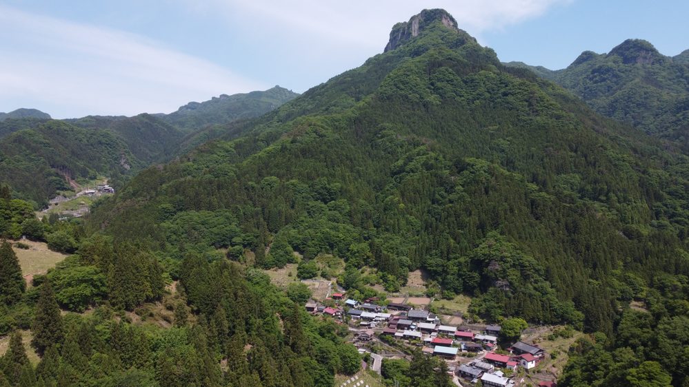 南牧村星尾地区と荒船山